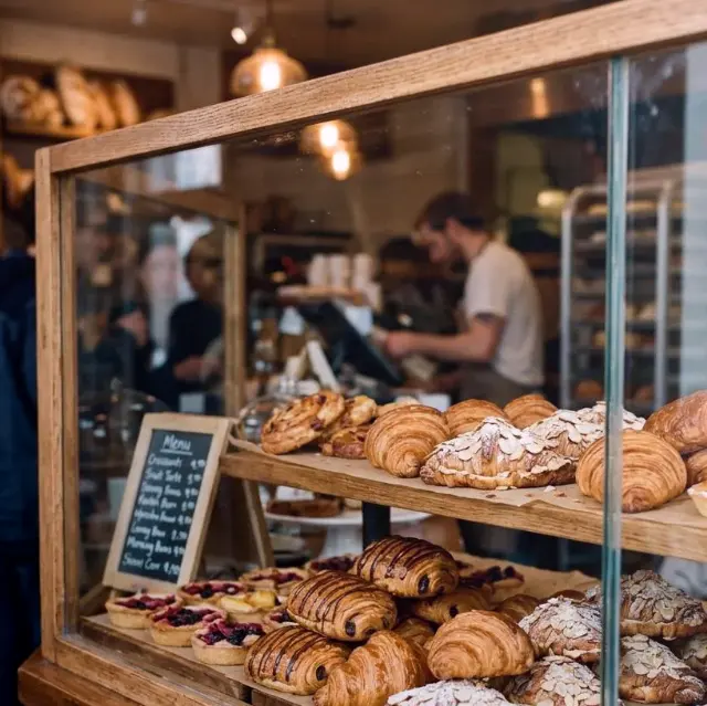 Fettle Helm — Café-Kooperation in Berlin